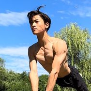 解小白抖音达人头像