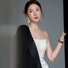 君君 🎙️抖音达人头像