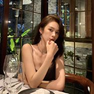 财经大幂幂抖音达人头像