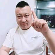 李春雷生猪收购_调运代装抖音达人头像
