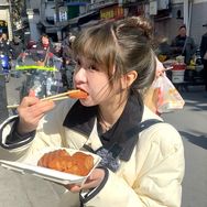 一条呆鱼抖音达人头像