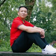 岳哥抖音达人头像