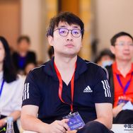 刘鉴叔叔抖音达人头像