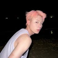 杨鸿Hong抖音号头像