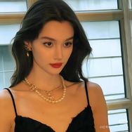 管材老板娘月亮姐姐🌙抖音达人头像