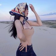 小.E抖音达人头像