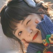 小美好追剧抖音达人头像