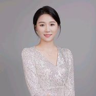李秋波眼部瑜伽抖音达人头像