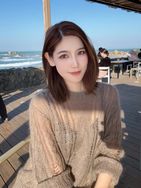 嘉由爱买包抖音号头像