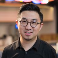 英语丹尼老师抖音达人头像