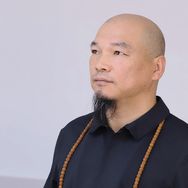 五哥文玩捌时臻藏抖音达人头像