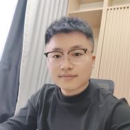 爱讲实话的张馆长（收徒）抖音达人头像