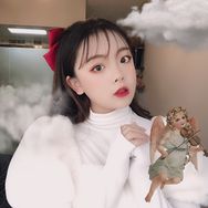 五斤🧛♀️抖音达人头像