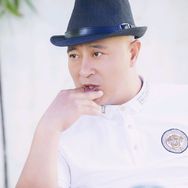 赵四•尼古拉斯炸雷抖音达人头像