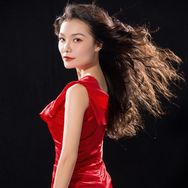 周群joey（重生）抖音达人头像