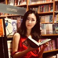 快学英语Emily抖音达人头像