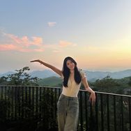 财女小芳糖🍬抖音达人头像