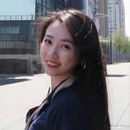 伊伊的财经视角抖音达人头像
