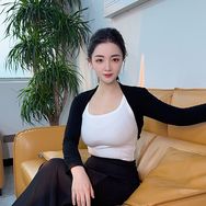 真真家鞋业（福建第二美女）抖音号头像