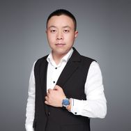 腕表参某长抖音号头像