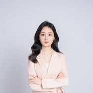 戴妮学音乐抖音达人头像