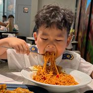 十七又饿了抖音达人头像
