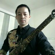 上医陈飞龙抖音达人头像