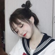 苓妹妹吖抖音达人头像