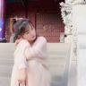小花鹅🦢抖音达人头像