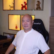 辉哥商业金融抖音达人头像