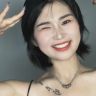 小小芳在这抖音达人头像