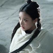 南希希🌟抖音达人头像