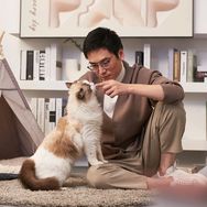 卫仕吕少骏长寿猫的秘密抖音号头像