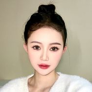 千沁晚（产后复出啦）抖音达人头像