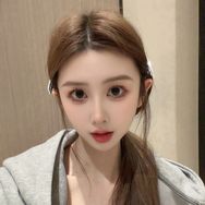 张月月Nice抖音达人头像