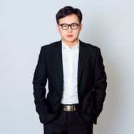 建造师龙炎飞抖音达人头像