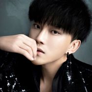 三火🎤孙焱彬🔥索图大舞台《星探官》抖音达人头像
