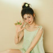 艳宝儿抖音达人头像