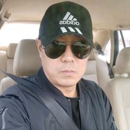 乌拉尔抖音达人头像
