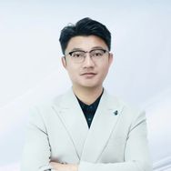 王老师-韩国Dyesoo联合创始人抖音达人头像