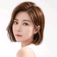 YUUCHENN 时尚定制女包抖音达人头像