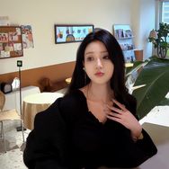 张慈容抖音达人头像