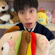 邓炫疯抖音达人头像