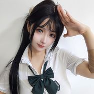 圆圆馨儿（丢脸版）抖音达人头像