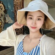 星星姐🏠抖音达人头像