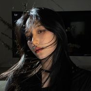 何美延抖音达人头像