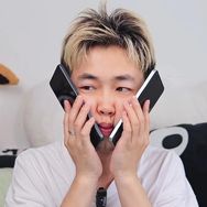 东东下课玩手机抖音达人头像