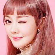 北美牛妞直播号抖音达人头像