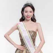 晴晴爱美丽抖音达人头像
