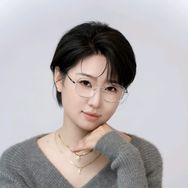静哥加宽大码女鞋抖音达人头像